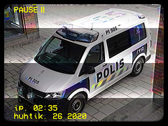 12SH A police car