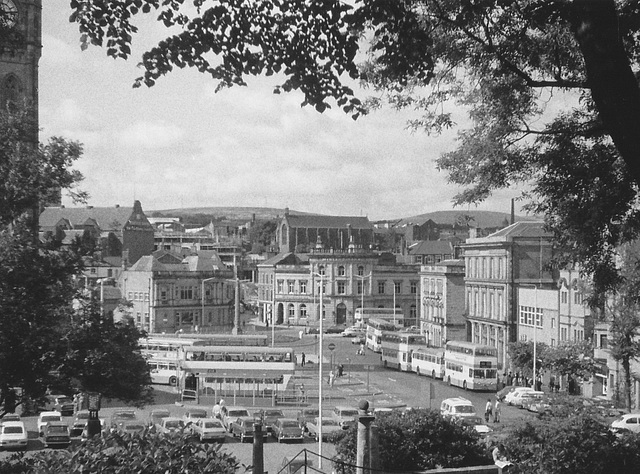 GMPTE buses in Rochdale Town Hall Square - Aug 1976 GMPTE buses in Rochdale Town Hall Square - Aug 1976