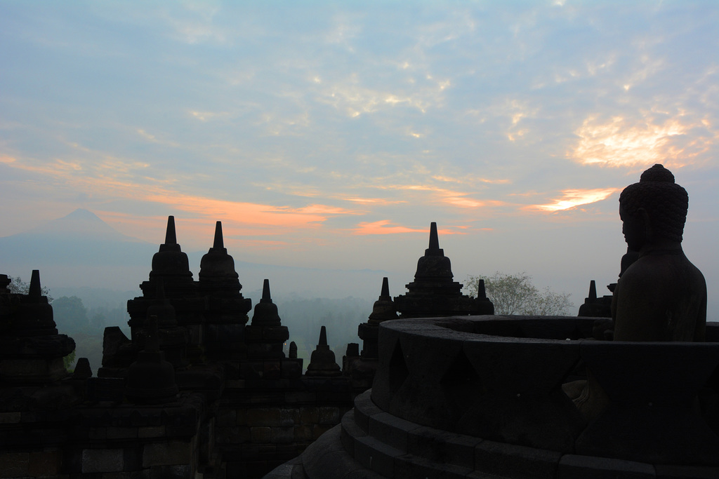 Indonesia, Java, Sunrise over Borobudur Temple