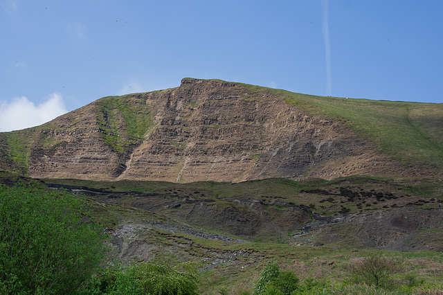 Mam Tor from the low road