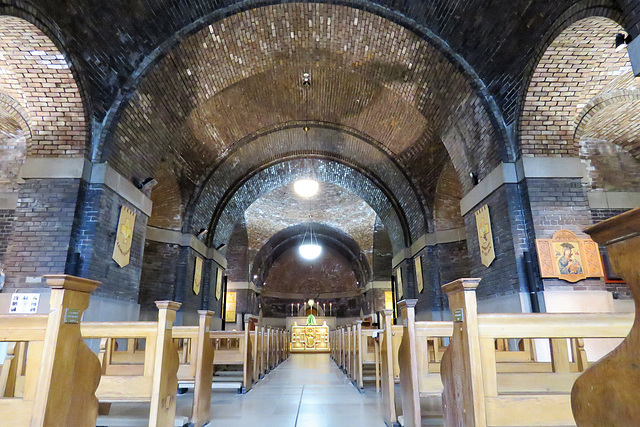 liverpool r.c. metropolitan cathedral (10)