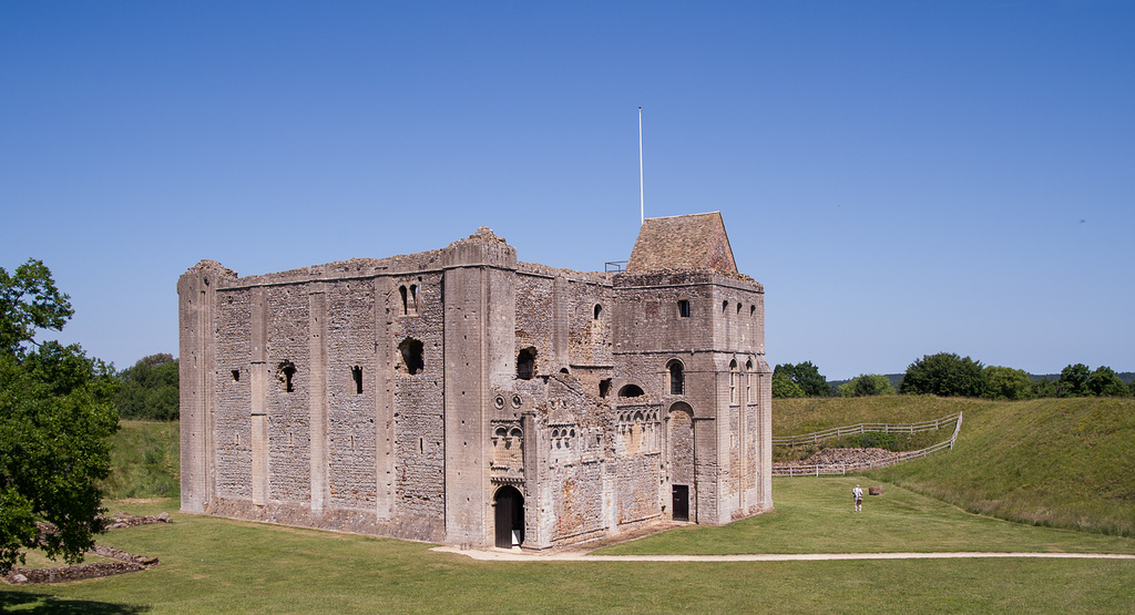 Castle Rising keep (4)