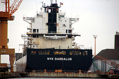 NYK DAEDALUS im Dock