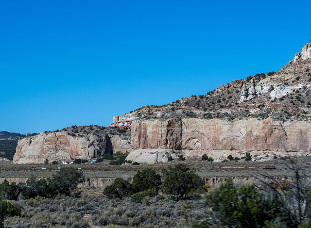 landscape on the way to the painted desert