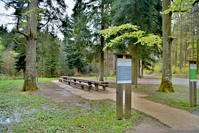 Der große Tisch des Friedens