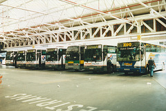 Coaches lined up at Victoria Coach Station, London – 8 Jun 2000 (438-13)