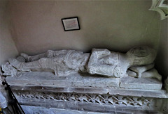 c14 tomb with effigy of knight, ickham church, kent (15)
