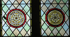 bobbing church, kent, could the right hand rose be c16 glass