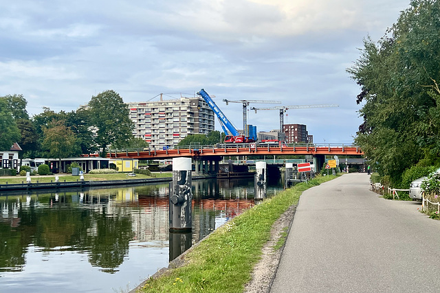 New temporary bridge