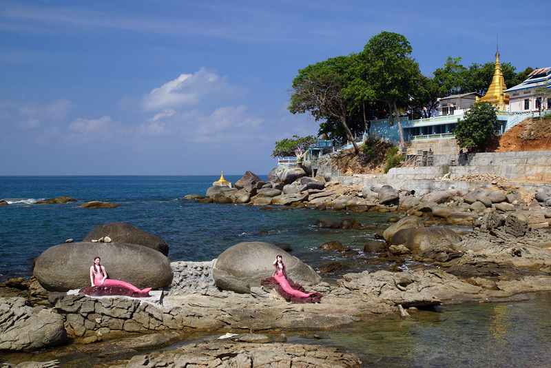 Mermaids in front of Myaw Yit Pagoda