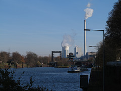 Blick nach Osten auf das Kraftwerk Herne