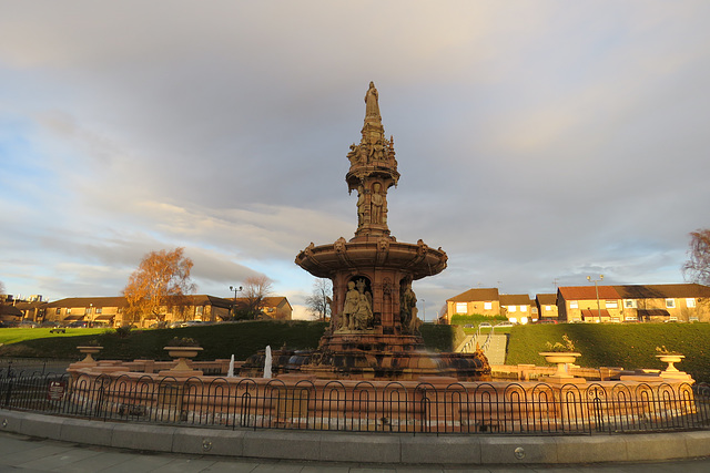 doulton fountain, glasgow green