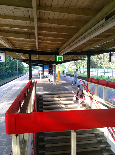 Bloemendaal railway station