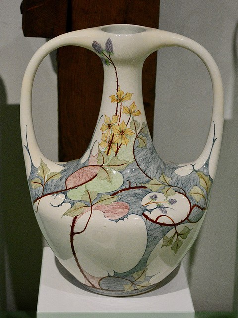 Gouda 2017 – Museum Gouda – Vase made by the Plateelbakkerij Zuid-Holland