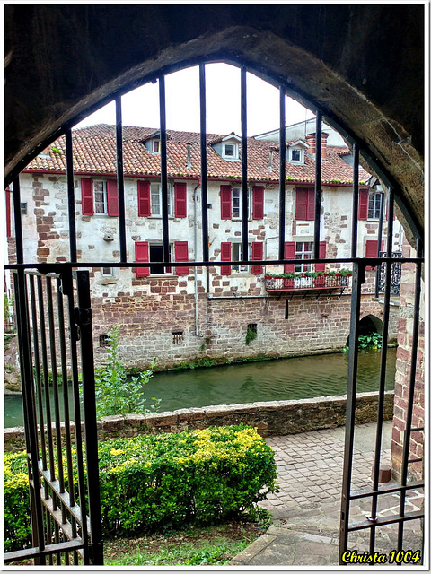 Through the gate of the citadel - HFF