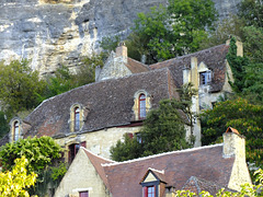 Maison a flan de falaise à La Roque Gageac (Périgord noir)