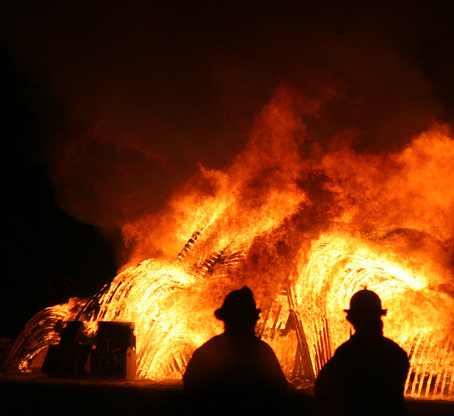 Burning Of The Temple (7553)