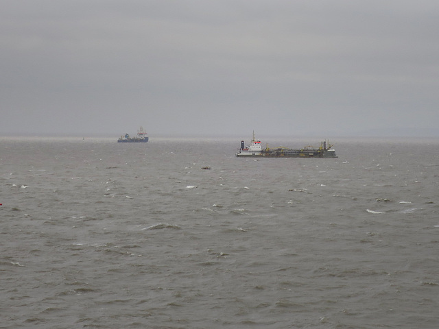 Bristol Channel dredgers