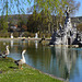 Achtung Höckergänse! Attention Chinese geese!