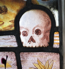iwade church, kent, c16 golgotha skull glass  (2)