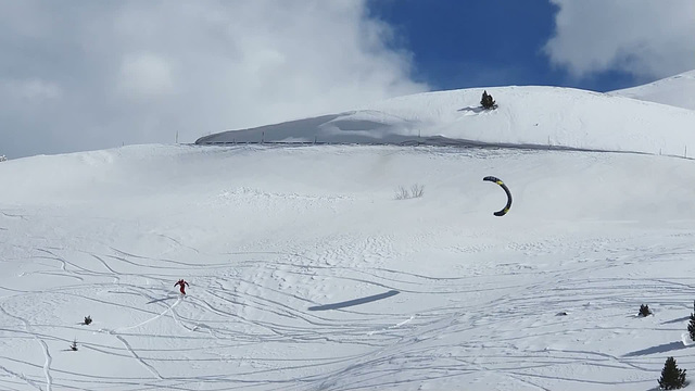 Snowkiting