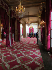 Salle des fêtes, 2.