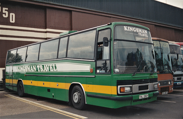 Kingsman Travel THL 290Y at RAF Mildenhall 28 May 1994 (225-26)