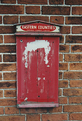 Remains of an Eastern Counties timetable case at Orford Quay – 17 Jul 1995 (276-22A)