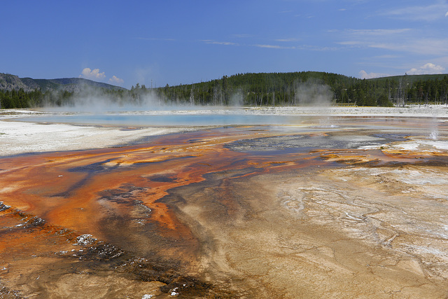 Black Sands Basin