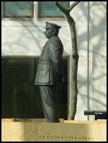 Bomber Harris statue