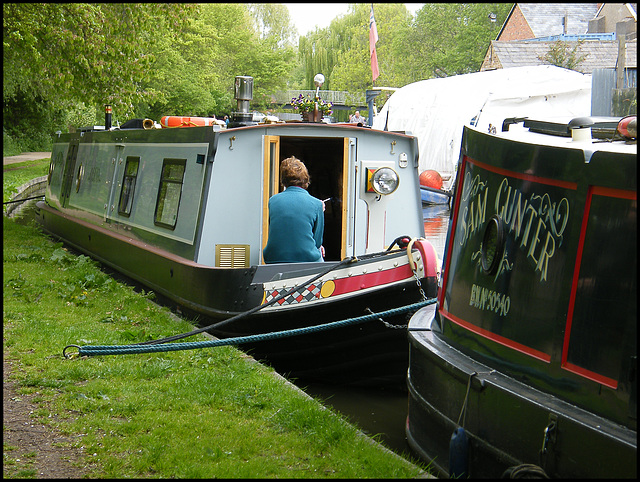 no smoking ban on the canal