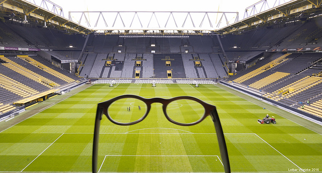 The 50 Images Project - 44/50 ...scarcely Kloppo is back to Liverpool, the BVB Stadium is cleared again...