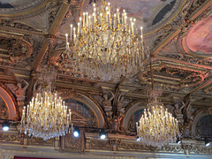 Salle des fêtes, 6.