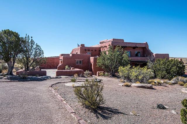 A visitor centre at the painted desert