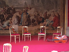 Salle des fêtes, 11.