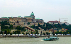 HU - Budapest - Donau und Burgpalast
