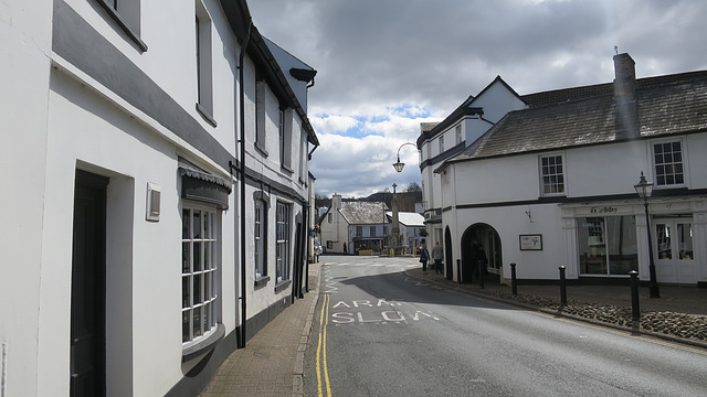 Crickhowell