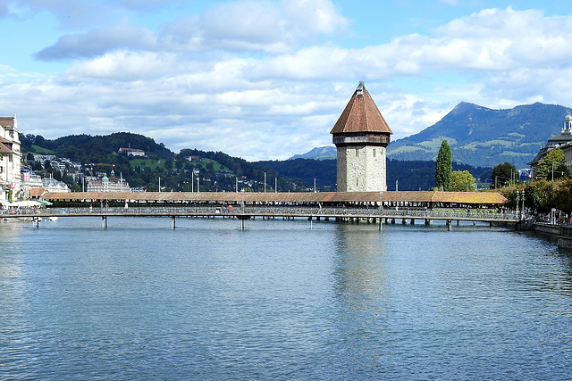 Rathaussteg vor der Kapellbrücke