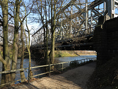 Eisenbahnbrücke bei Herne über den Rhein-Herne-Kanal