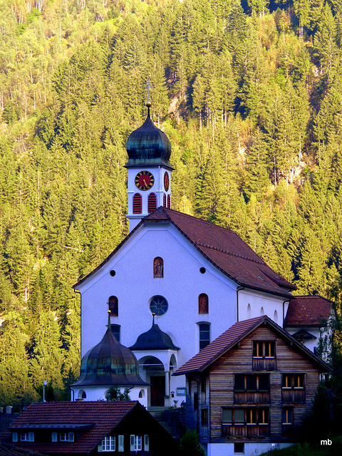 2-P1050893 Chiesa de Wassen al San Gottardo