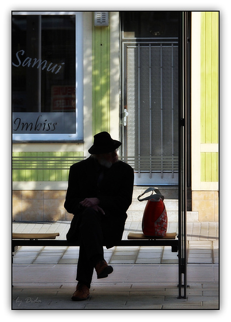 Wartebank - Waiting bench