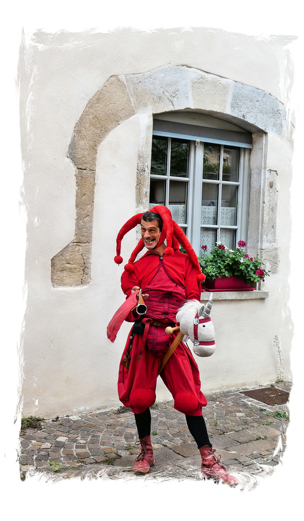 Crémieu (38) 8 septembre 2019. Parade de la Fête des Médiévales.