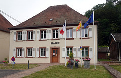 MAIRIE in Sturzelbronn