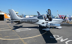 Cirrus SR22T G-LJMJ