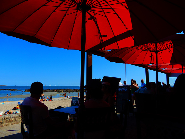 un lundi à l'ombre, 32 degrés au soleil début d'après midi,