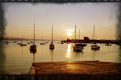 Sonnenuntergang im Hafen von Skerries