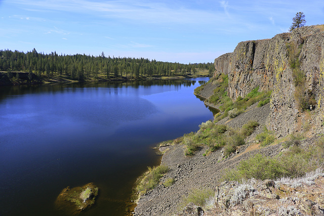 Hog Lake