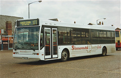 Simonds Coaches T342 FWR in King’s Lynn – 4 May 1999 (412-25)