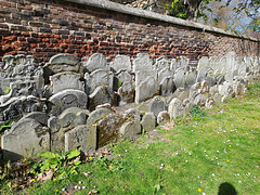 st john's church, hackney, london , c18 gravestones (1)