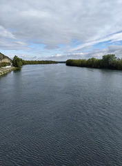 Le Rhône à Saint Valliers